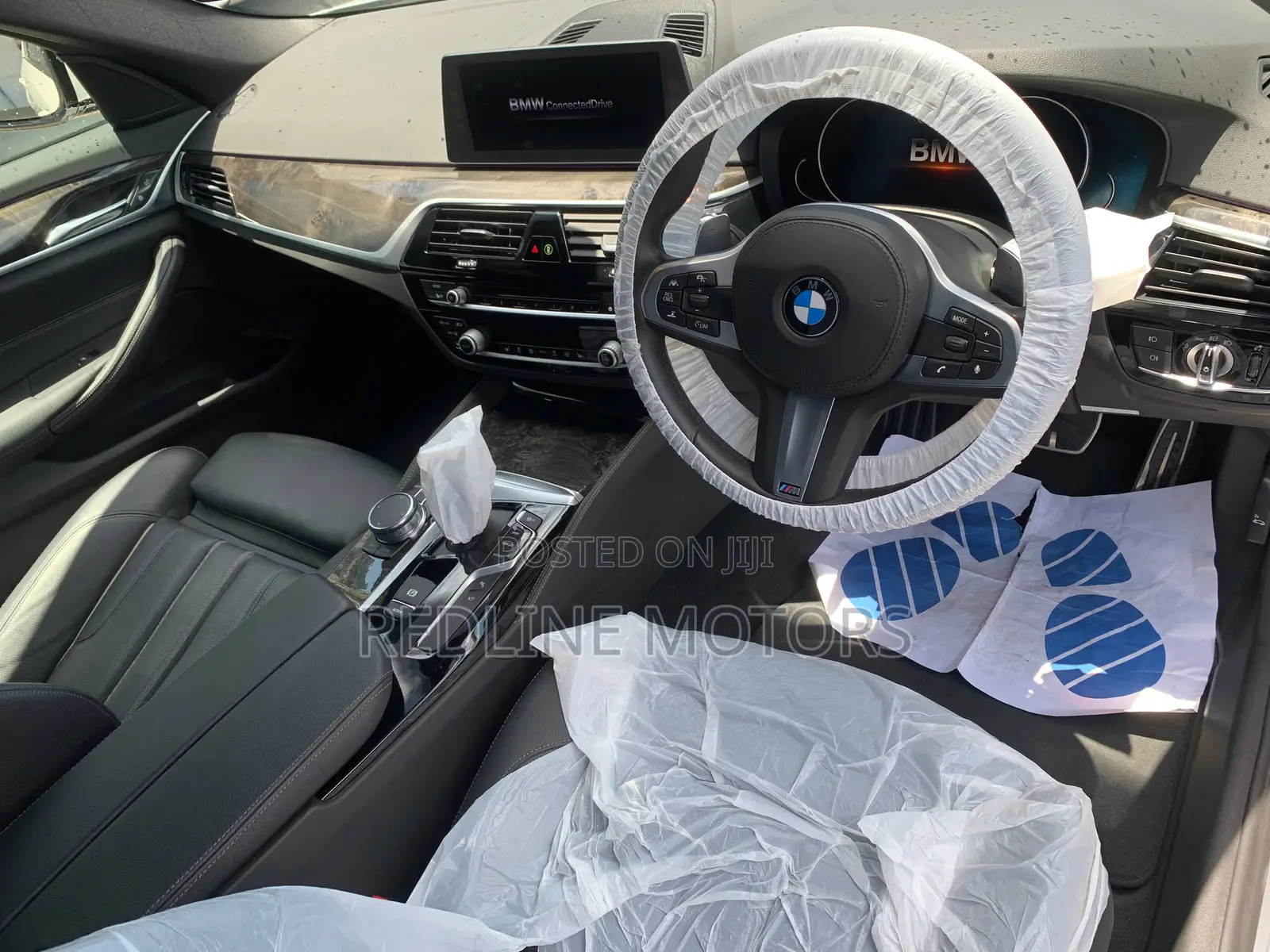 BMW 523i 2017 Off white