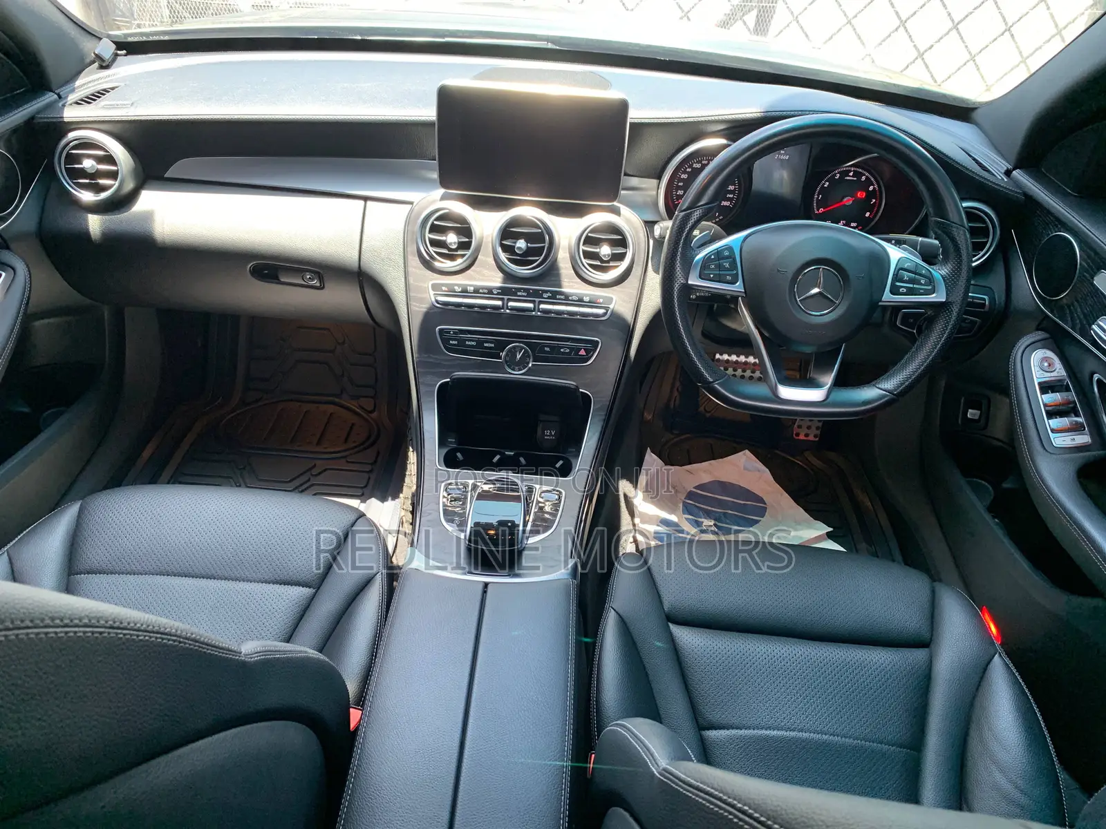 Mercedes-Benz C200 2016 Green