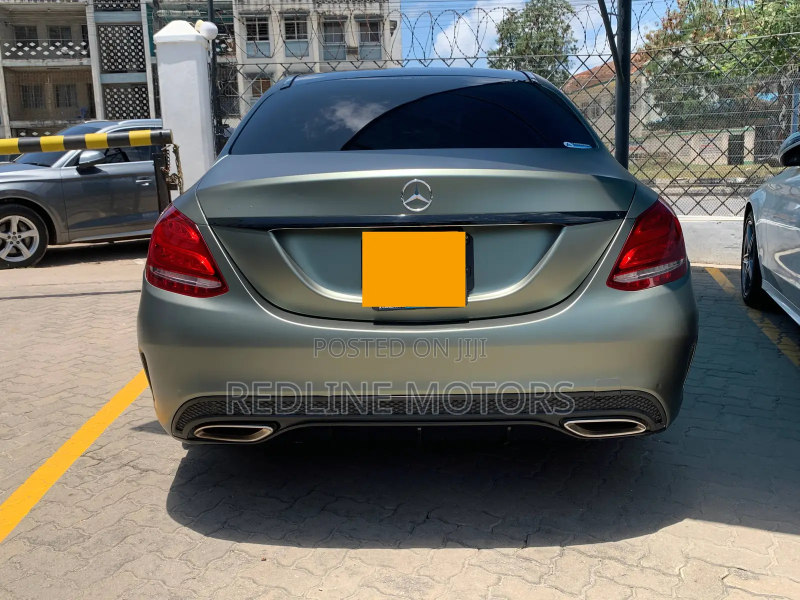 Mercedes-Benz C200 2016 Green