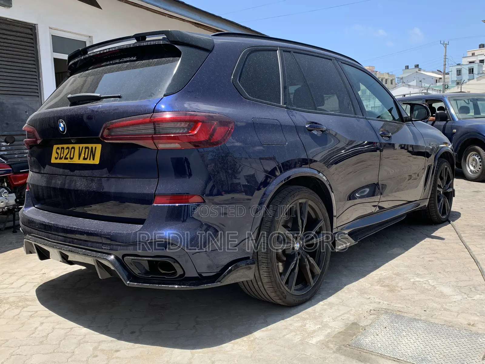 BMW X5 M50i AWD 2020 Blue