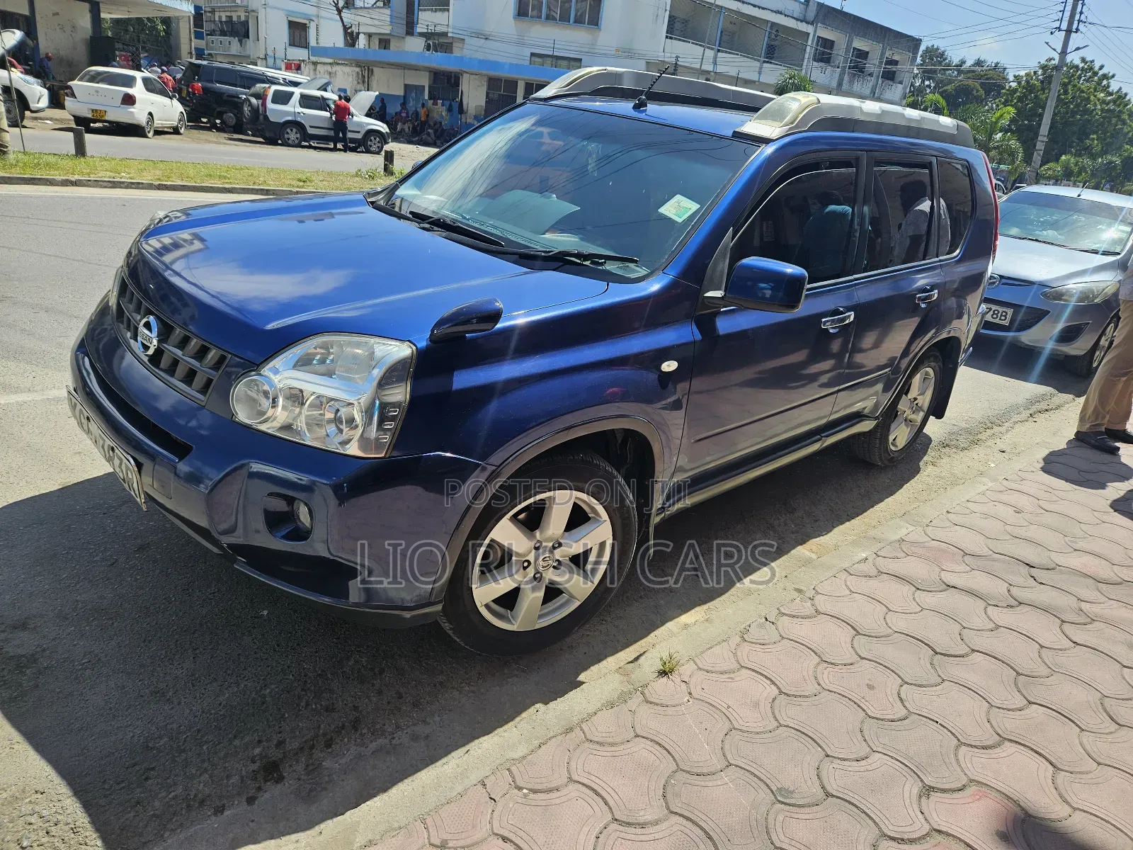 Nissan X-Trail 2010 Blue