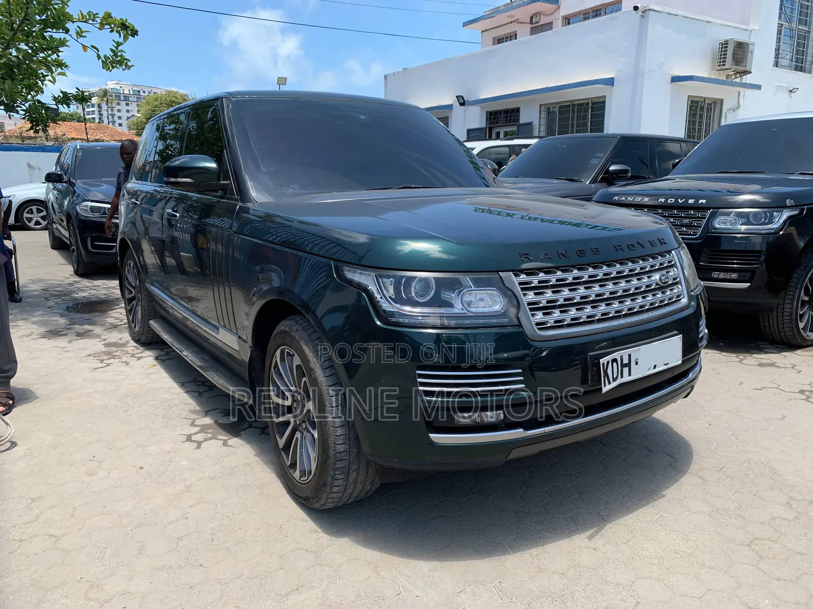 Land Rover Range Rover Vogue 2015 Green