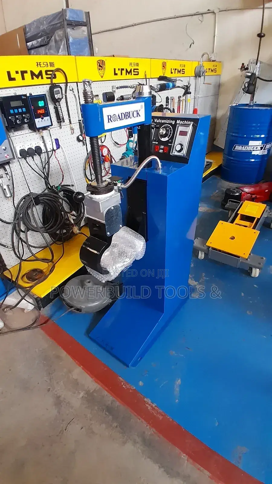 Medium Tyre Vulcanizer Machine