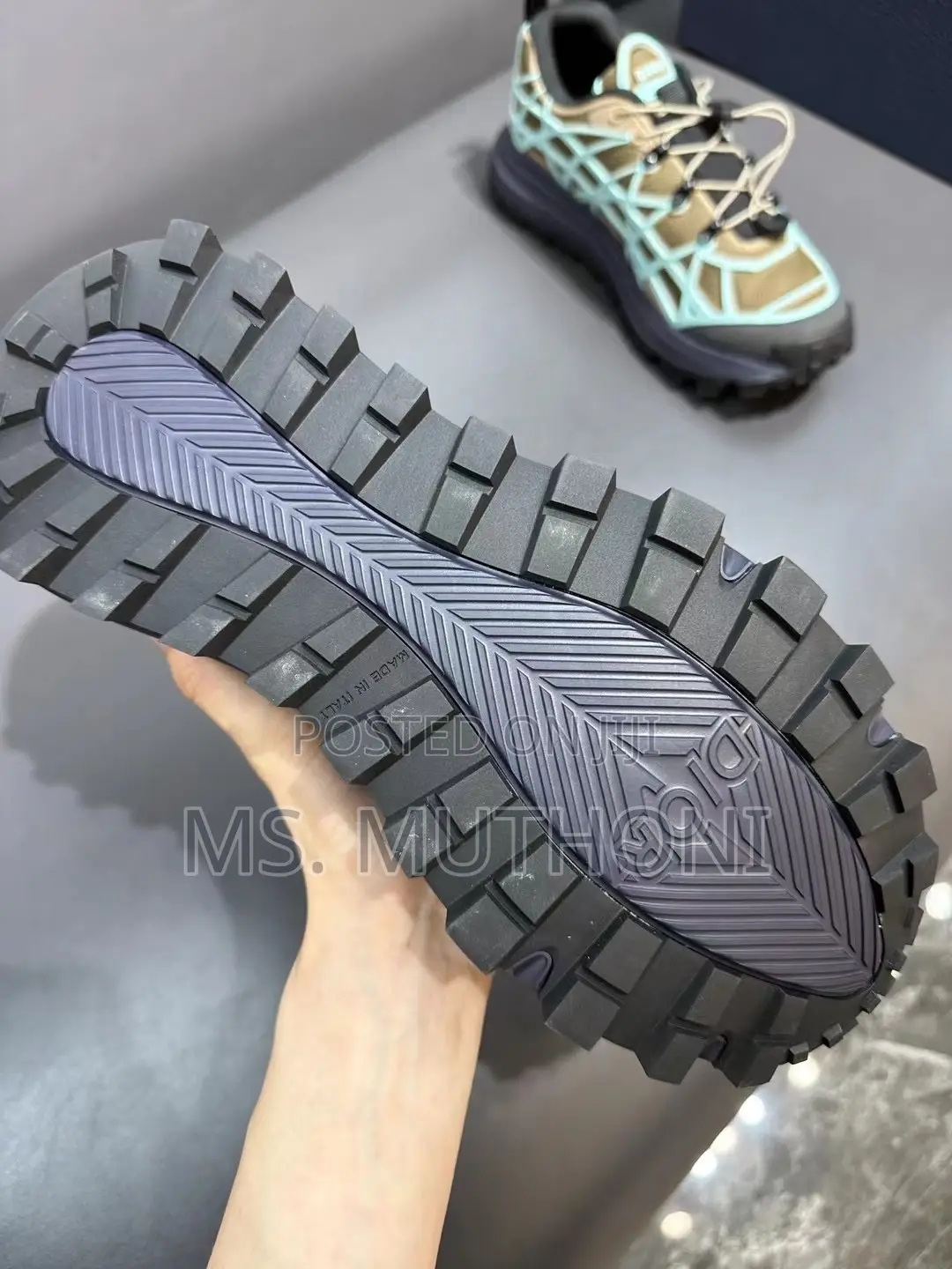 DIOR B31 Runner Sneaker
