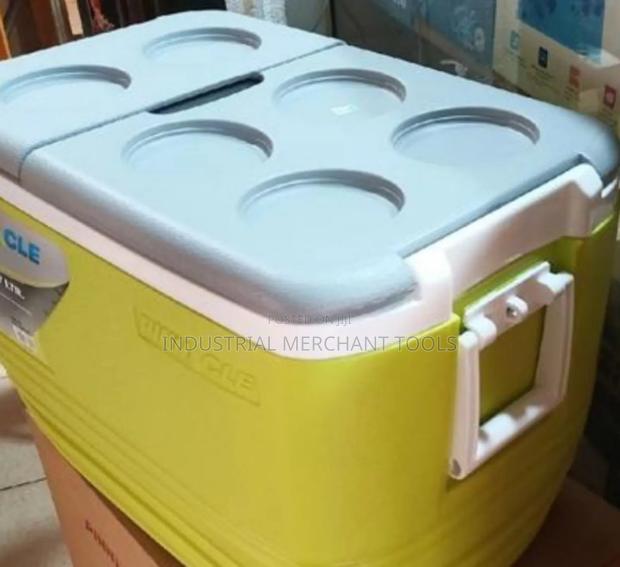 Advanced Cooler Box 57l - main view