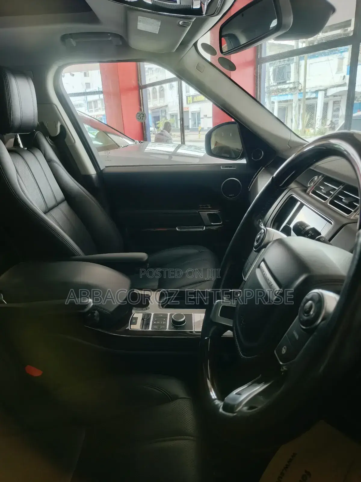 Land Rover Range Rover Vogue 2016 Black
