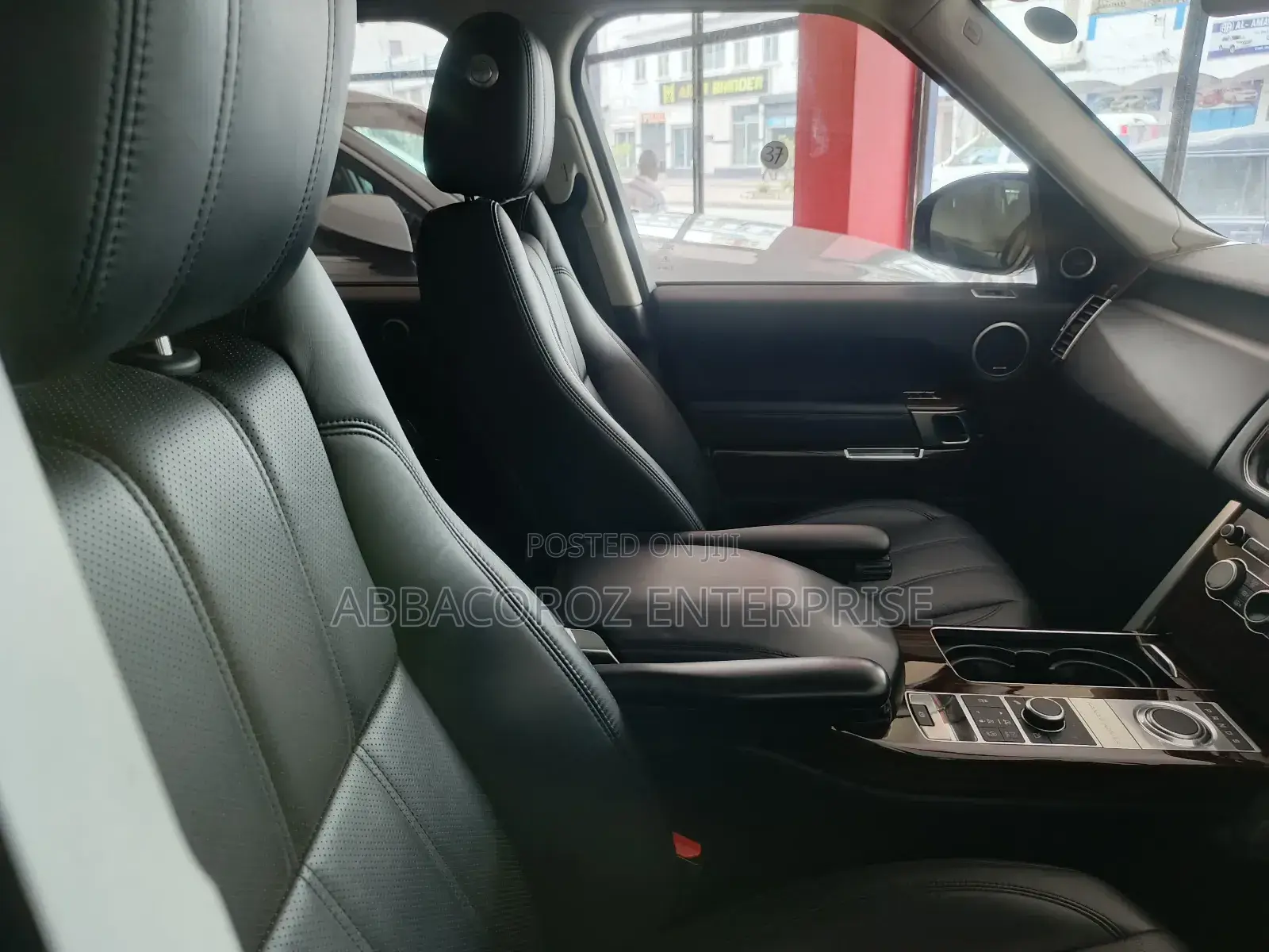 Land Rover Range Rover Vogue 2016 Black