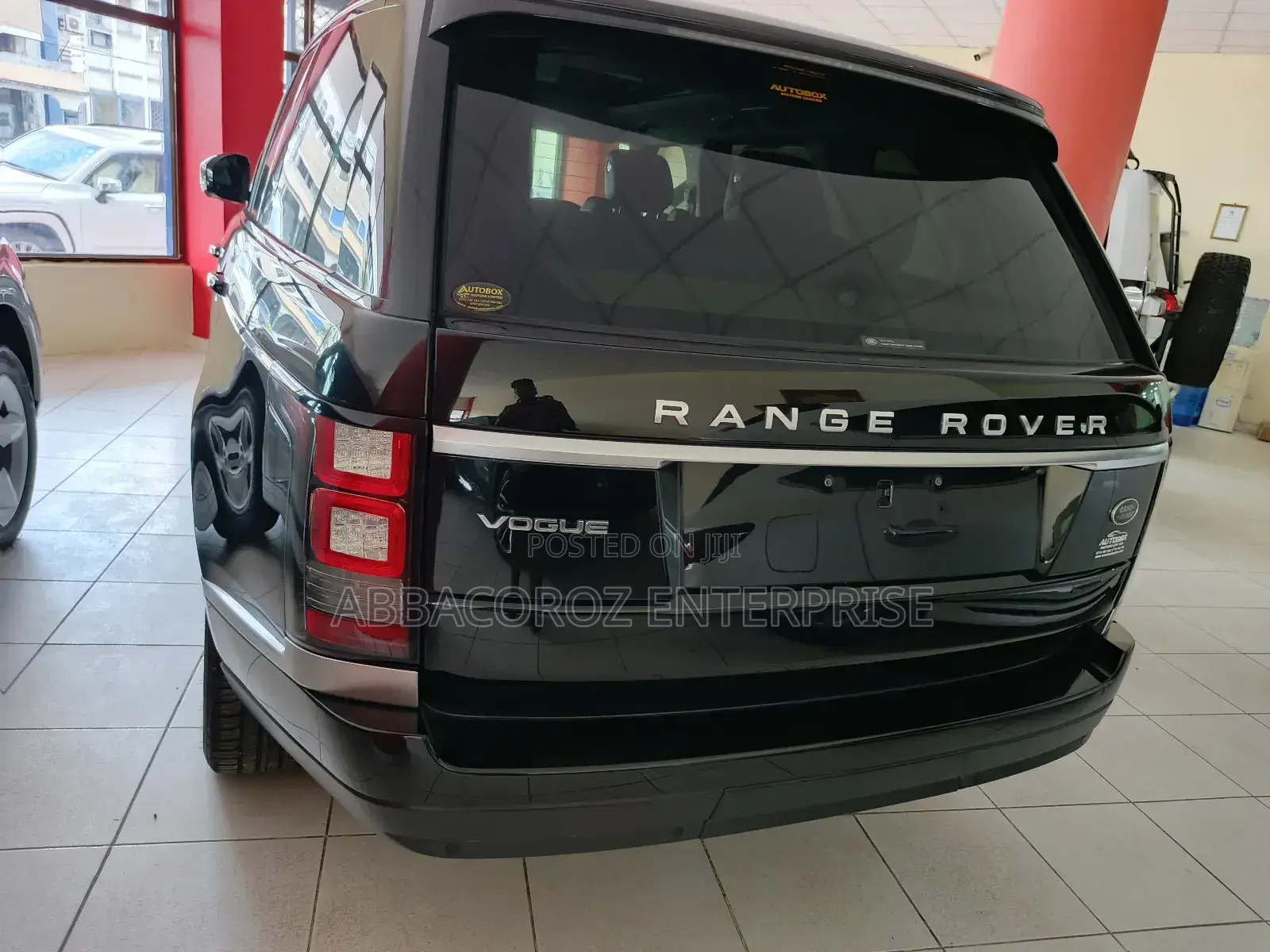 Land Rover Range Rover Vogue 2016 Black
