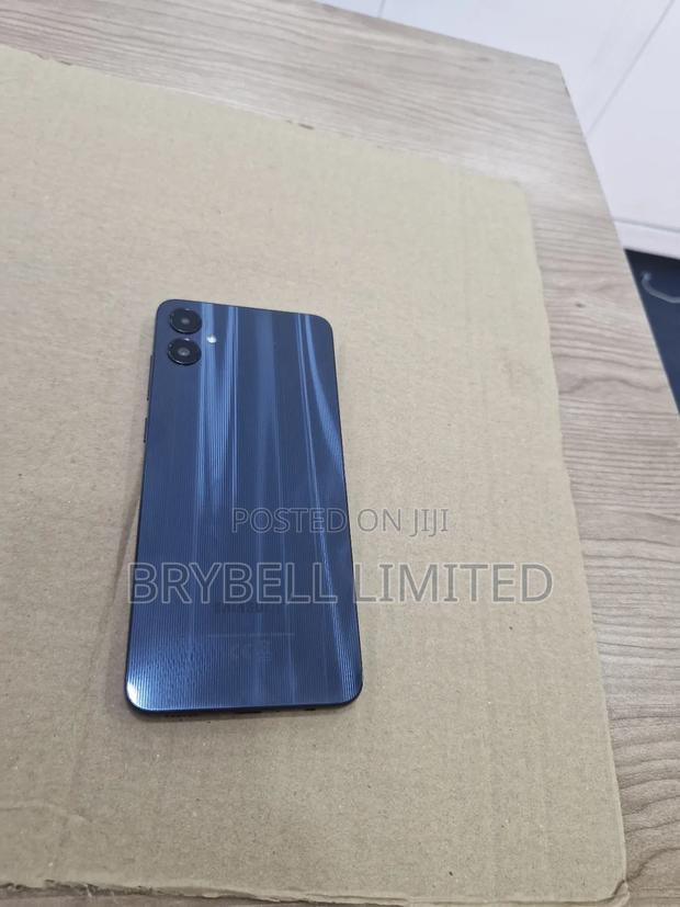Samsung Galaxy A05 64 GB Blue - thumbnail 4