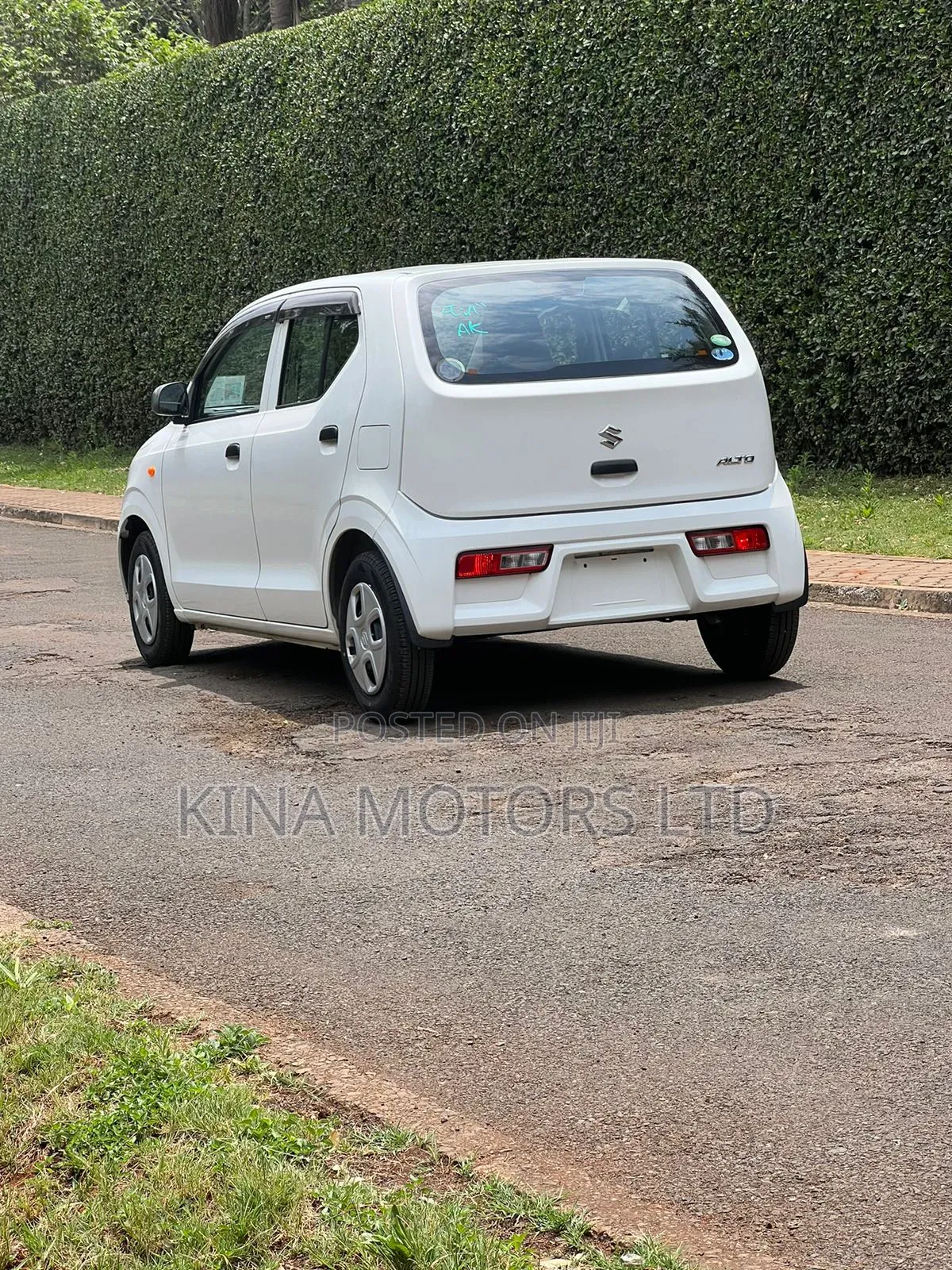 Suzuki Alto 660cc FWD 2017 White
