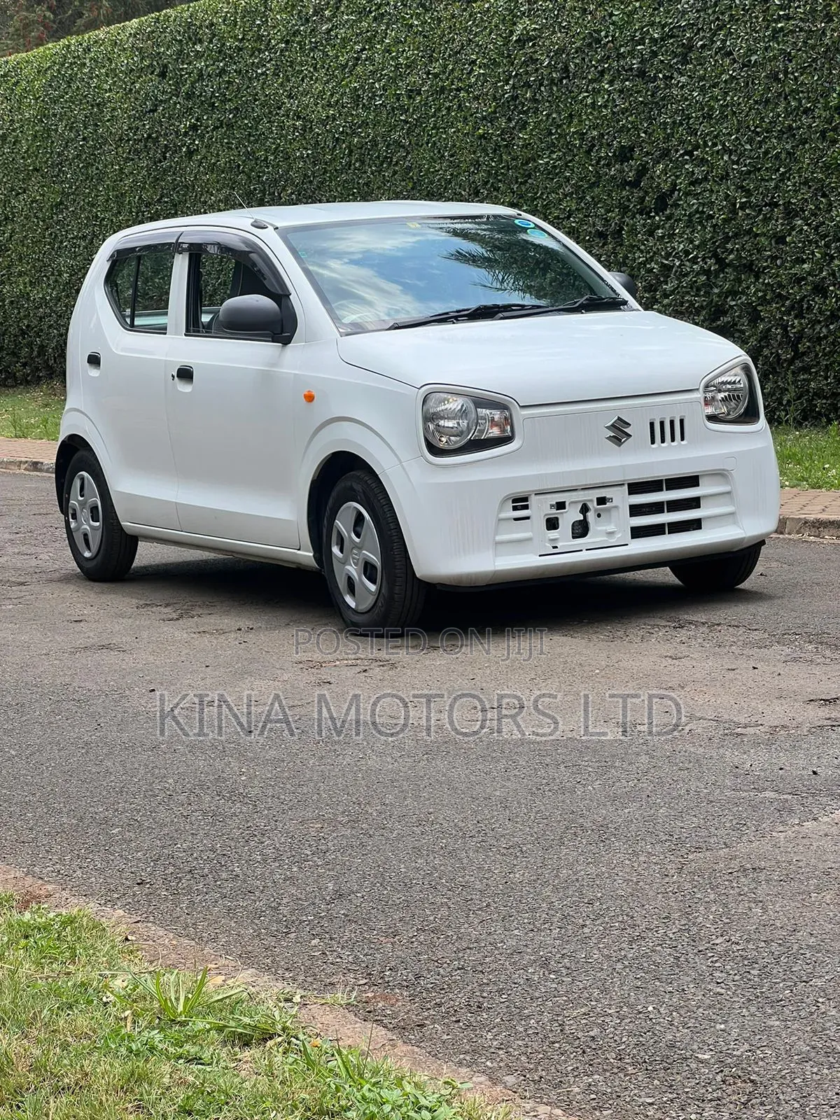 Suzuki Alto 660cc FWD 2017 White