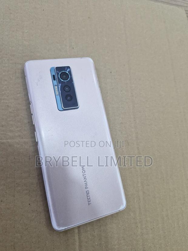 Tecno Phantom X 256 GB Gold - main view