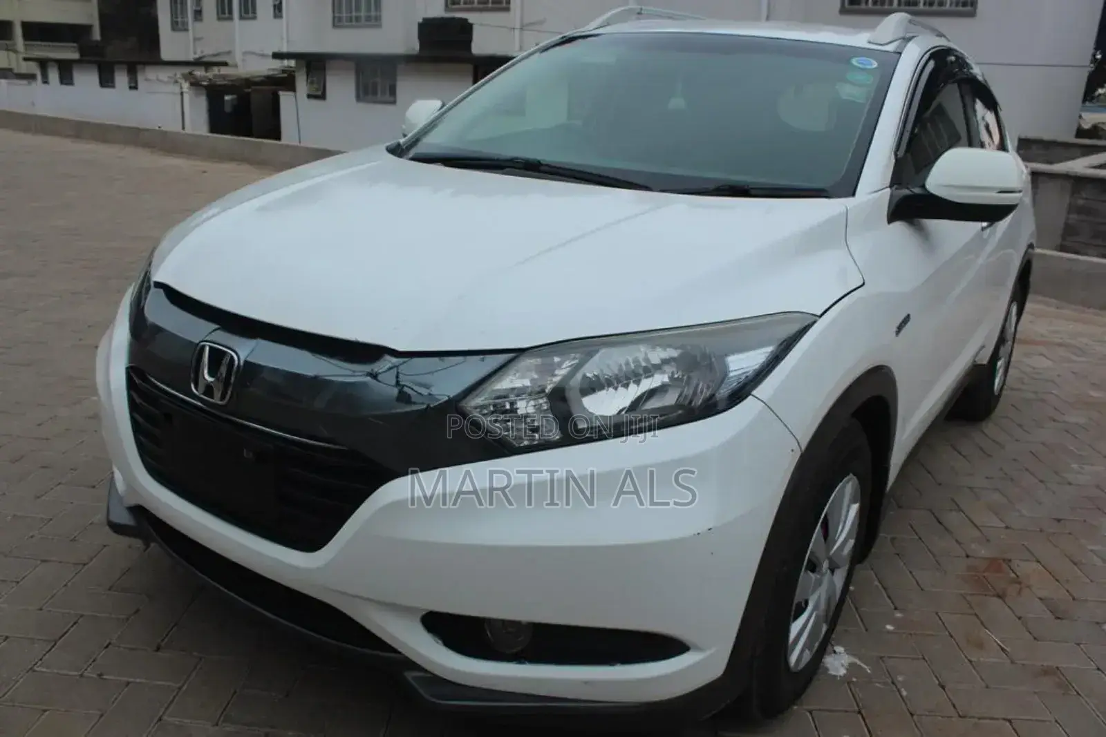 Honda Vezel 1.5 Hybrid 2WD 2016 White