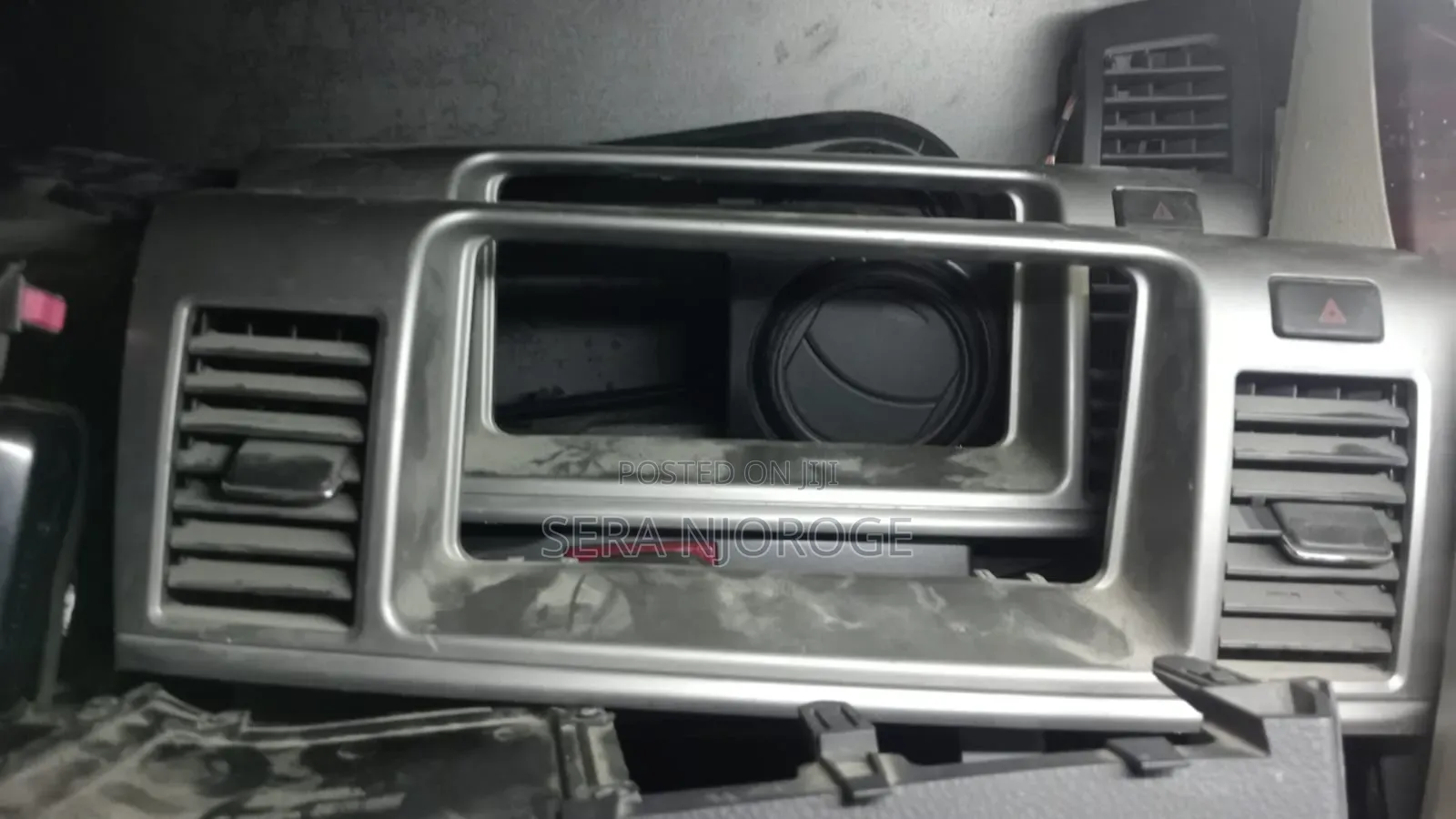 Raum Radio Console With Hazard