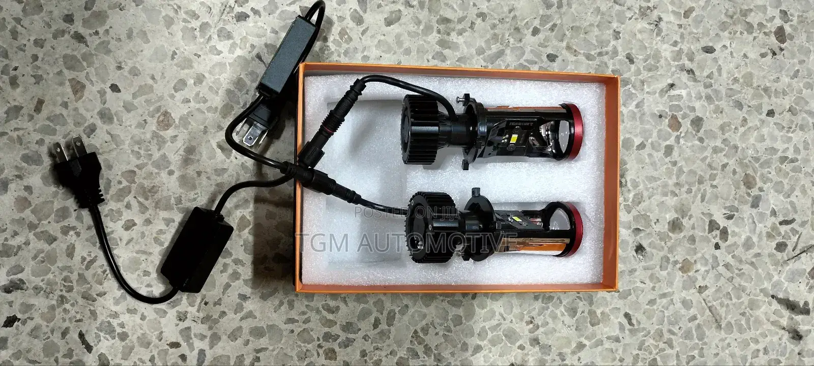 Powerful Y8 Projector H4 Head Light Lense