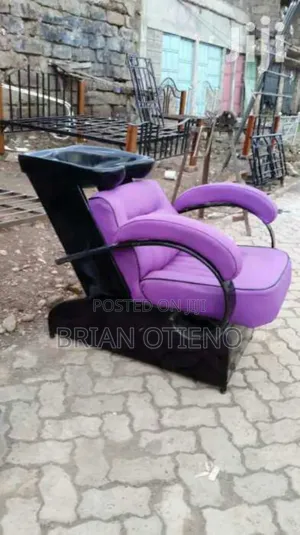 Black / Purple Shampoo Sink
