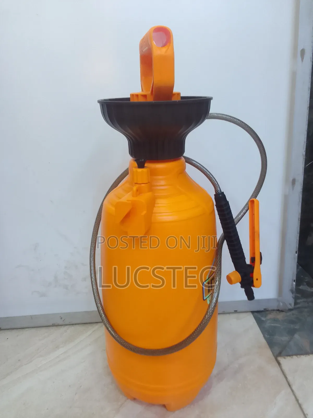INGCO Pressure Sprayer 8L