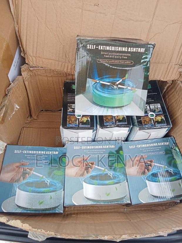 Restaurant Self Extinguishing Ashtray - main view