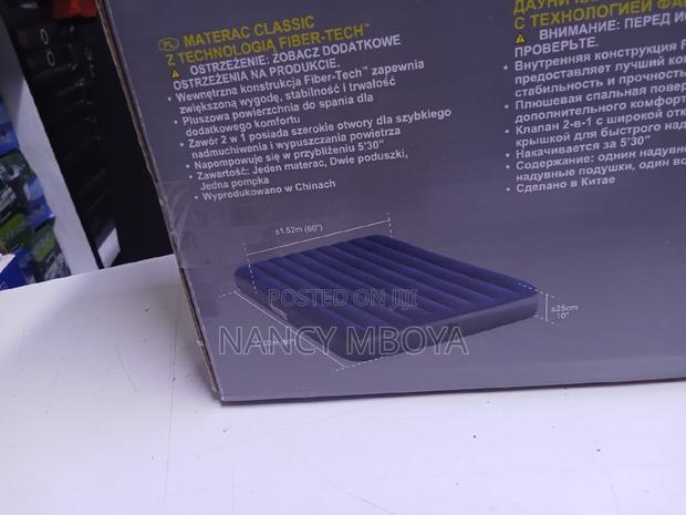 Intex Air Mattress 5x6 With 2 Pillows And Free Manual Pump - thumbnail 3