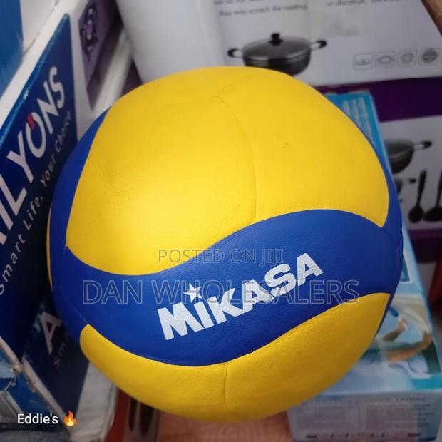 Mikasa Volleyball Ball Size 5 - main view