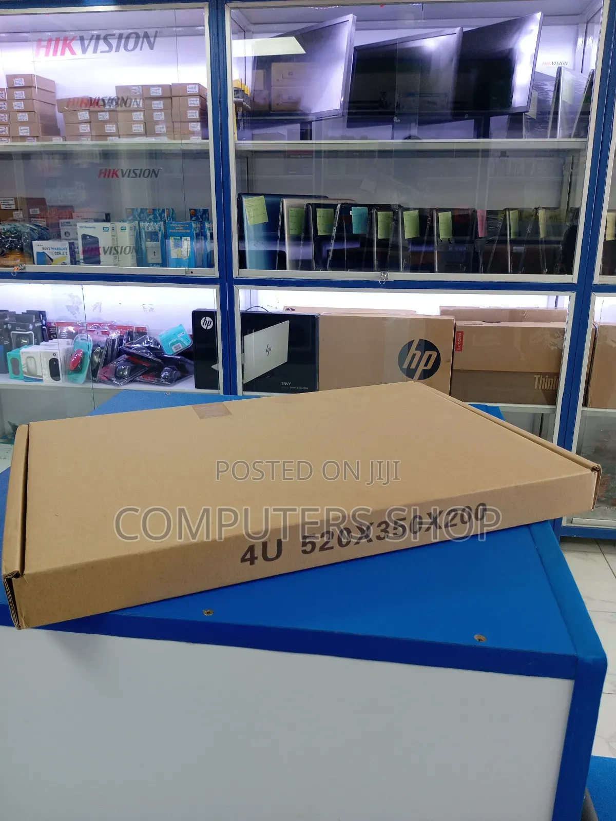 4U Cabinet 