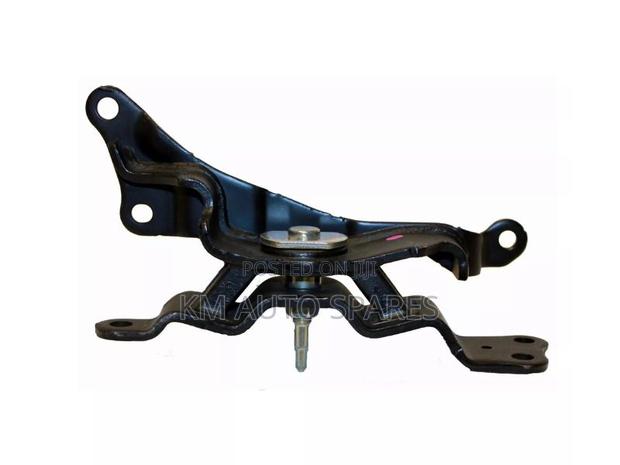 Nissan Murano Gearbox Mount
