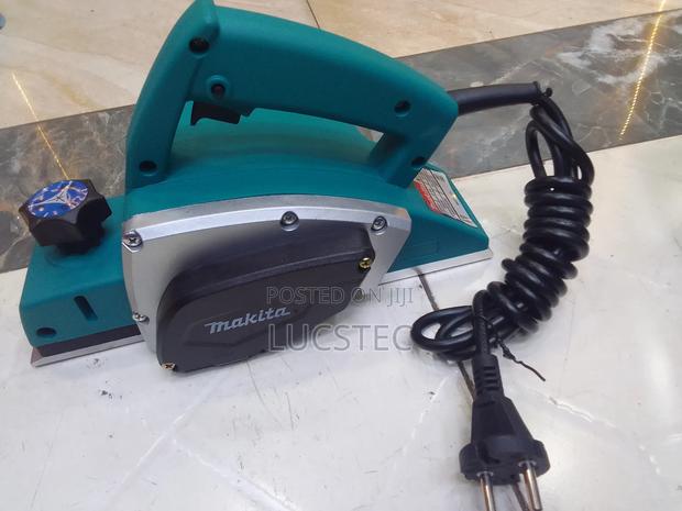 Makita N1900B Electric Planer 680W