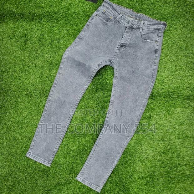 Plain Denim Quality BMW Casual Jeans Available - thumbnail 4