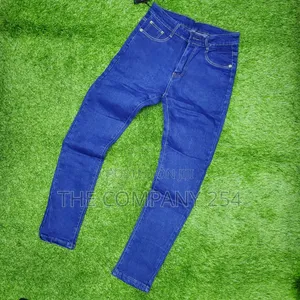 Plain Denim Quality BMW Casual Jeans Available
