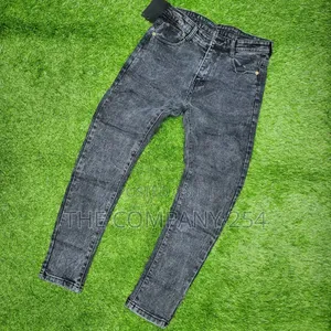 Plain Denim Quality BMW Casual Jeans Available
