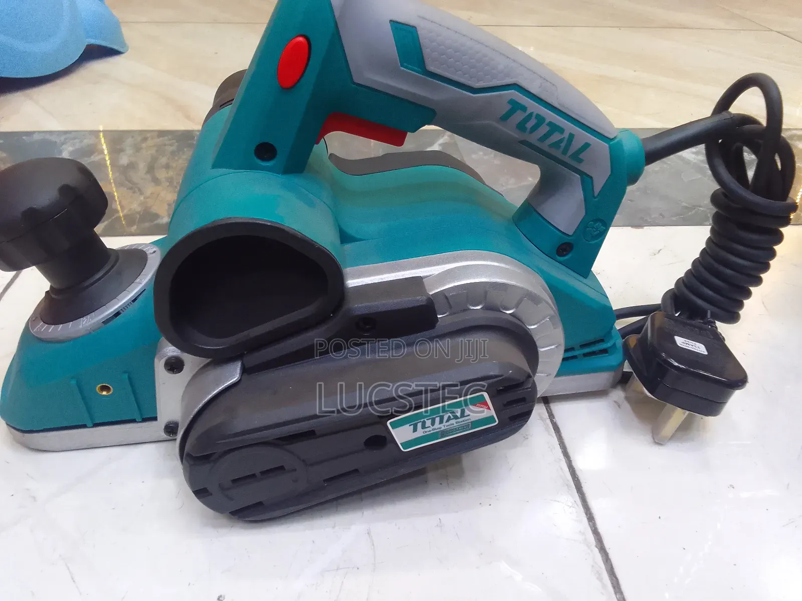 Total TL1108236 Electric Planer 1050W