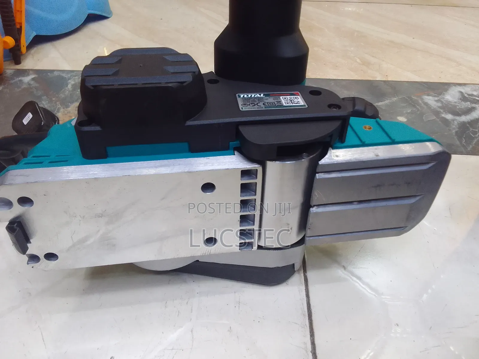Total TL1108236 Electric Planer 1050W