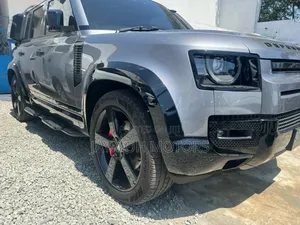 New Land Rover Defender 2024 Gray
