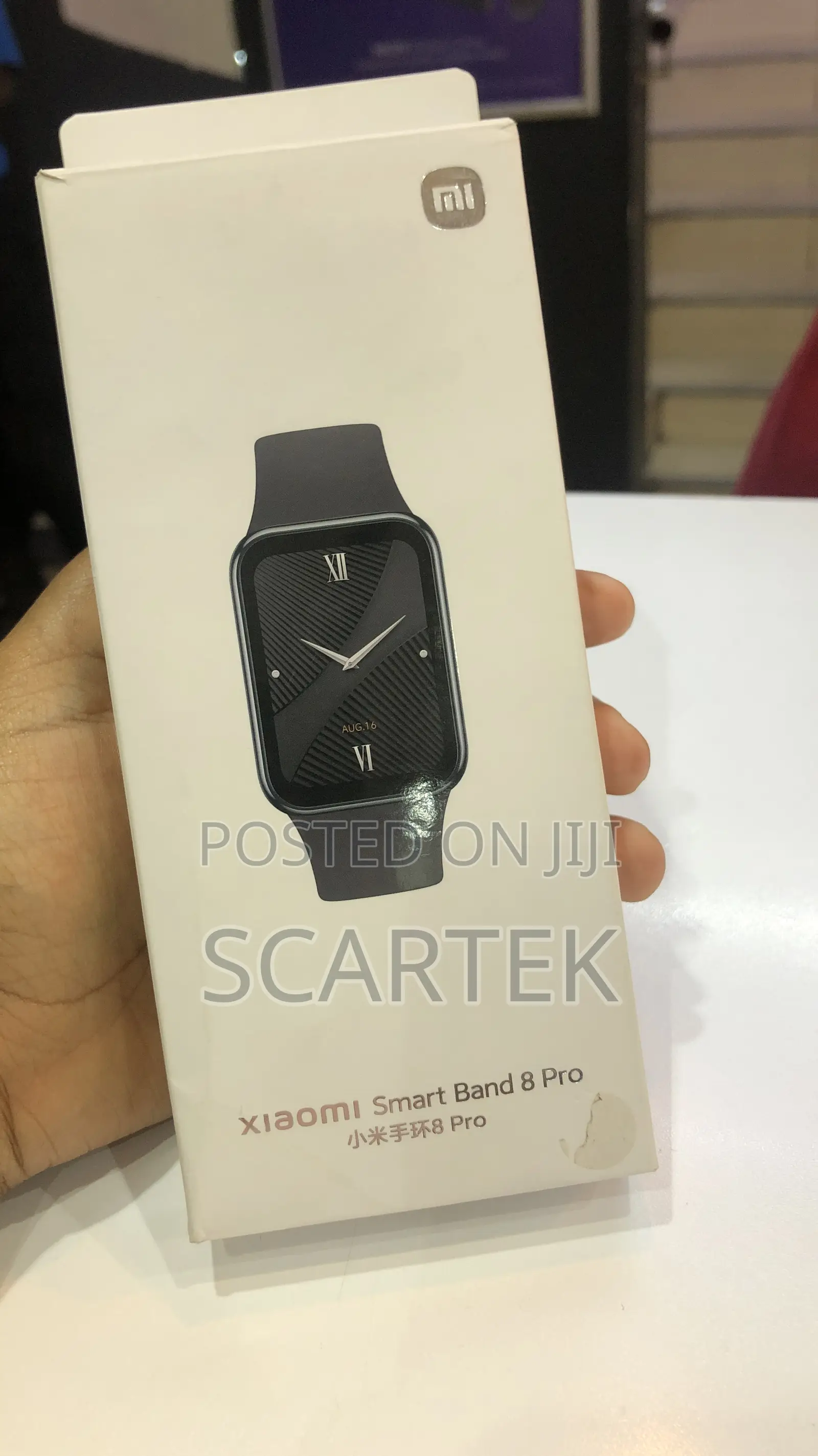 Xiaomi Smart Band 8 Pro