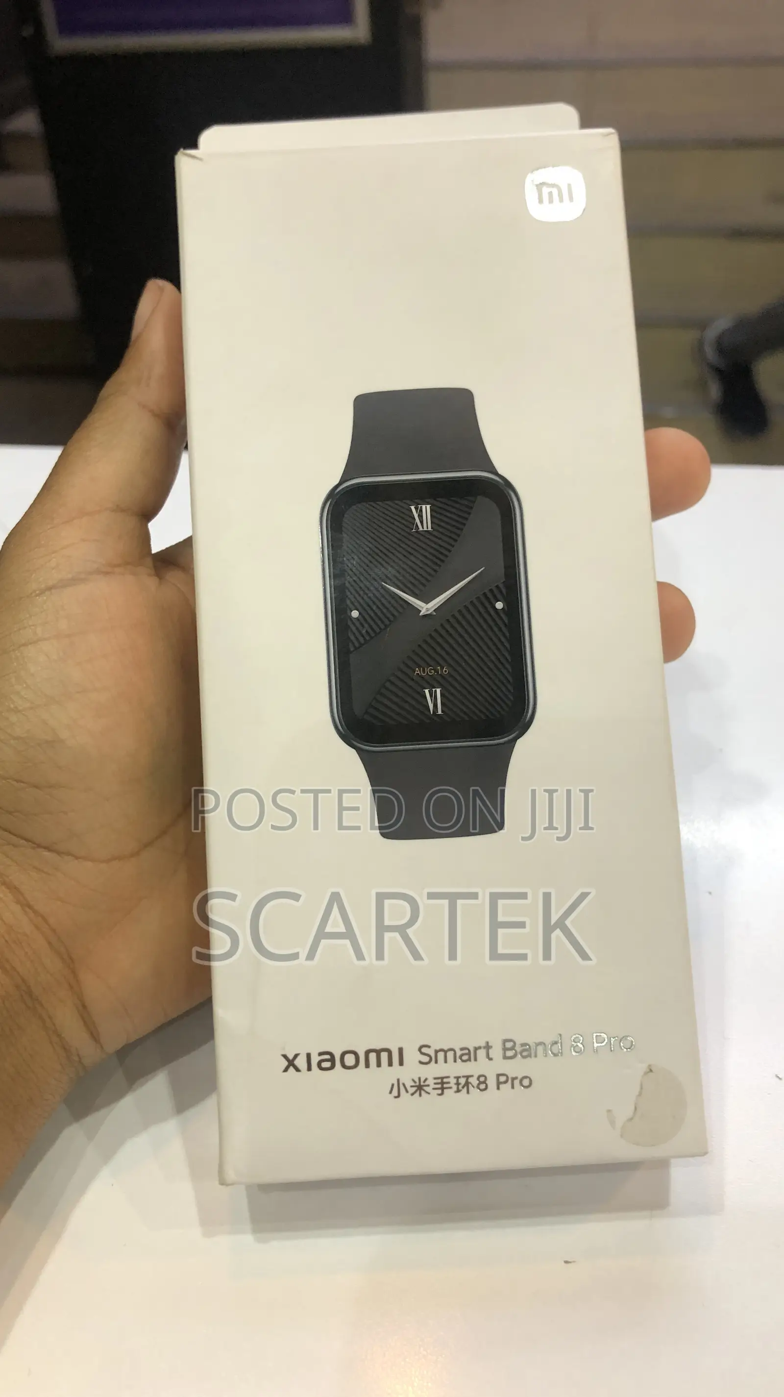 Xiaomi Smart Band 8 Pro