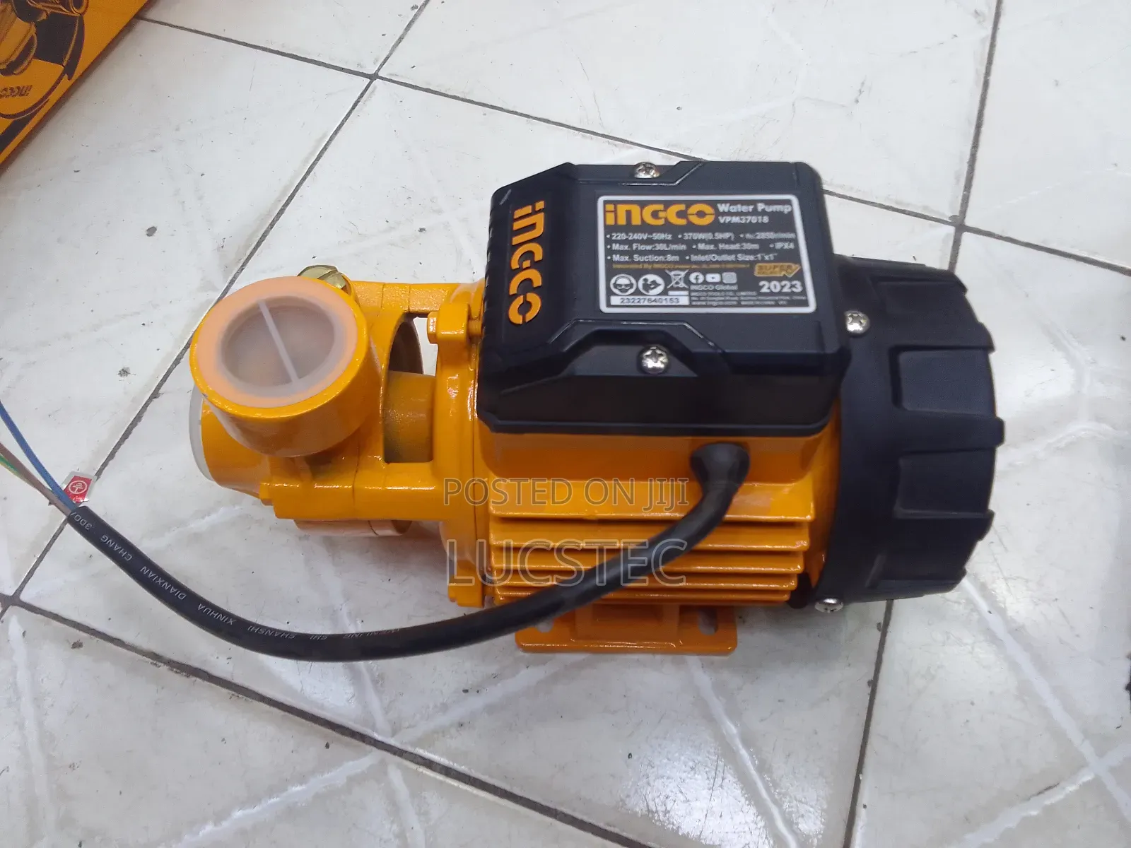 INGCO VPM37018 Water Pump 0.5hp 370W