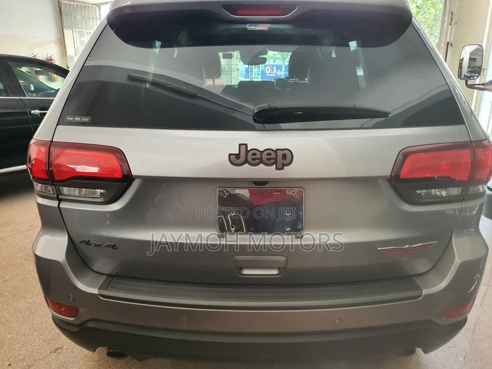 Jeep Grand Cherokee 2018 Silver