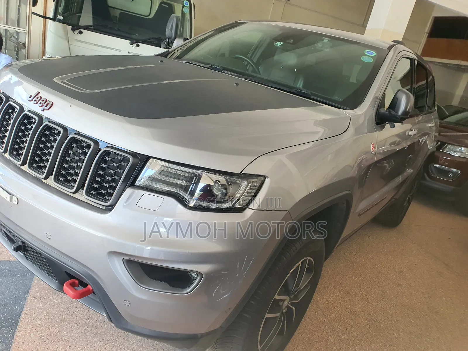 Jeep Grand Cherokee 2018 Silver