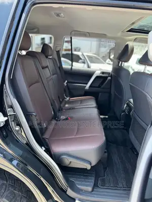 Toyota Land Cruiser Prado 2.8 2017 Black
