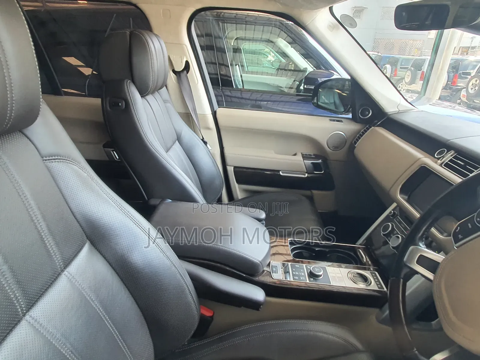 Land Rover Range Rover Vogue 2018 Blue