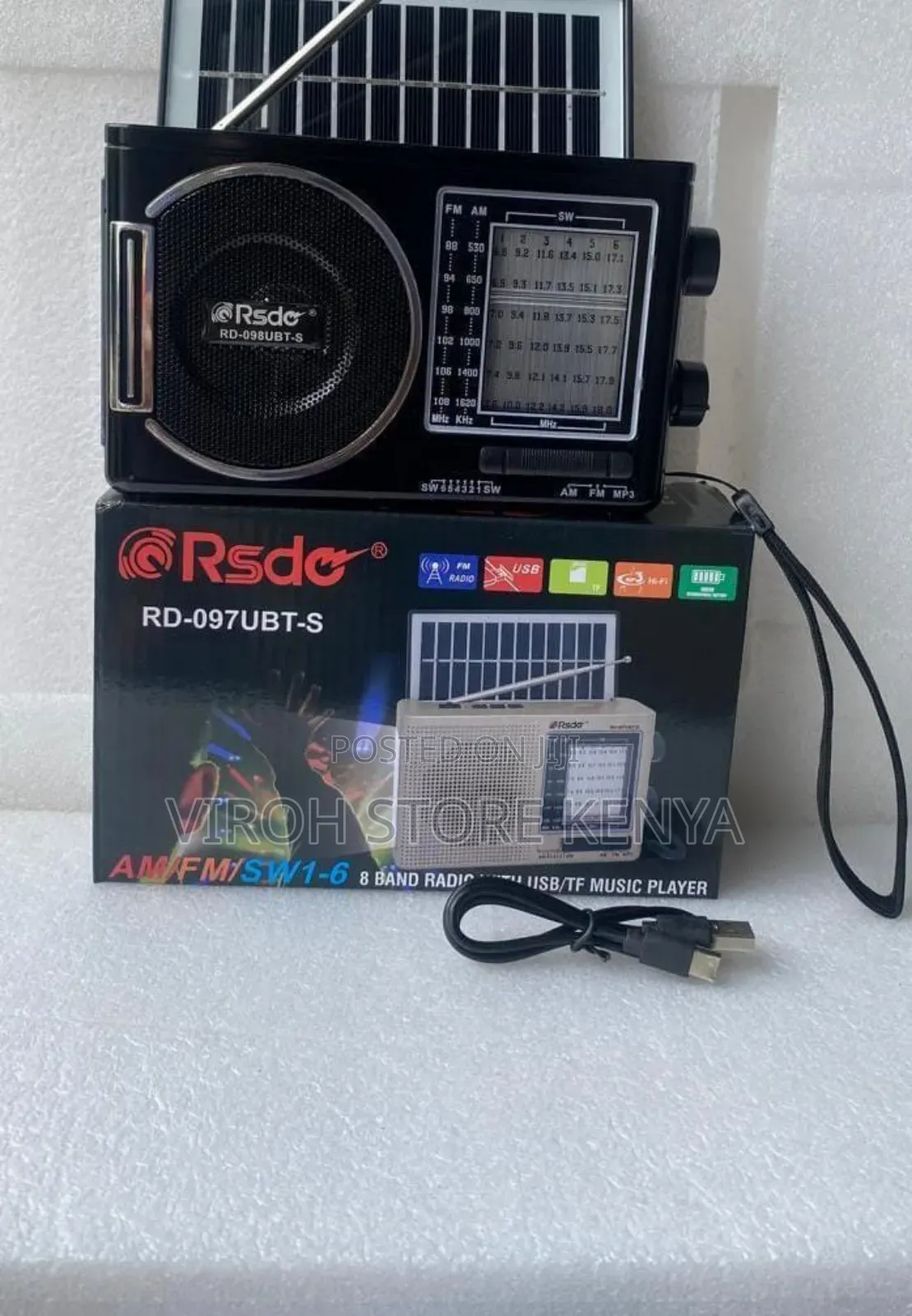 RS097 Solar Rechargeable Radio