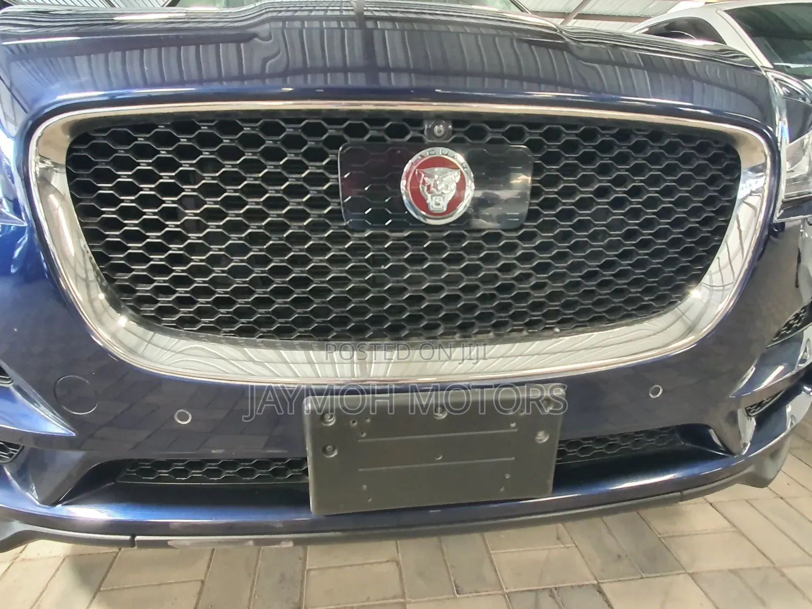 Jaguar F-Pace 2018 Blue
