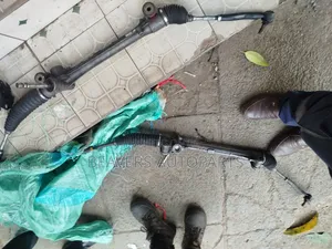 Toyota Ractis, Vitz, Belta Steering Rack