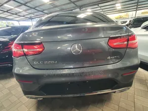 Mercedes-Benz GLC-Class 2018 Gray