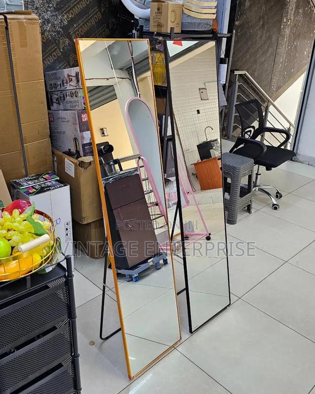 Standing/Dressing Mirrors With Metallic Frame