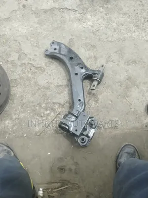 Honda CR-V Control Arms