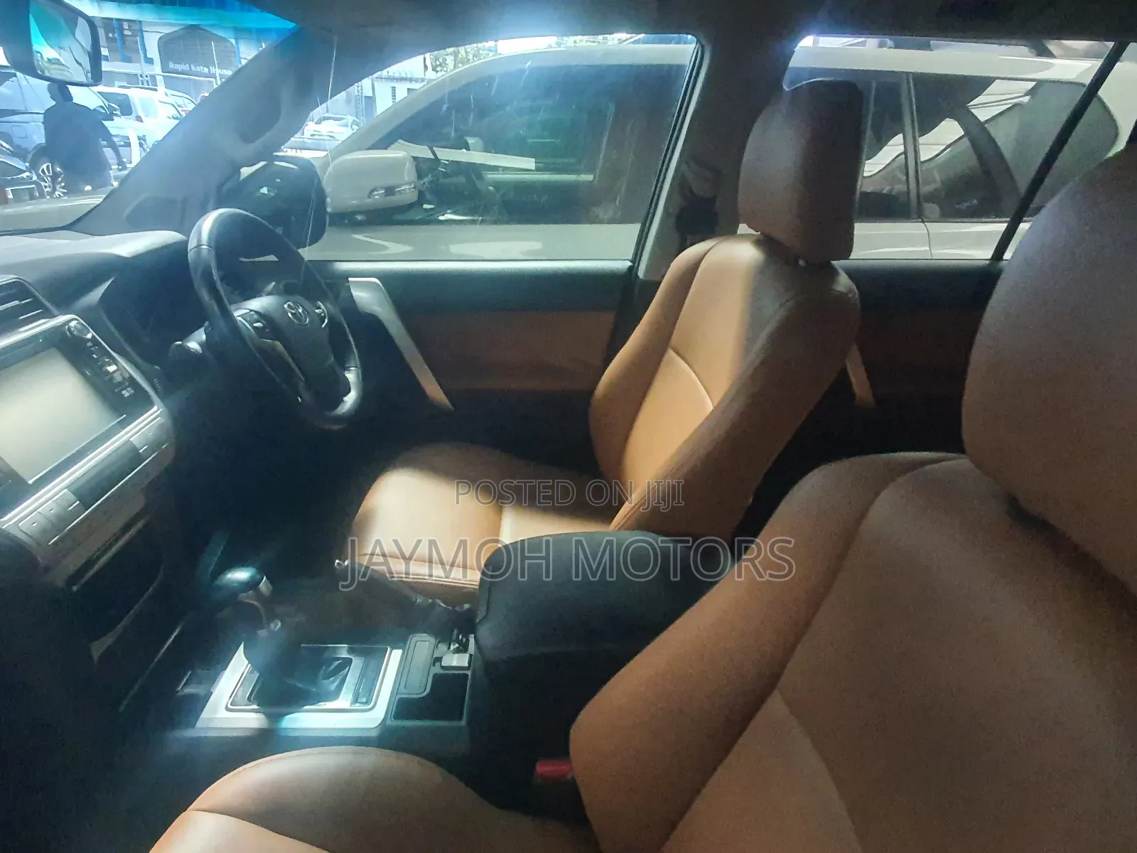 Toyota Land Cruiser Prado 2018 Gray