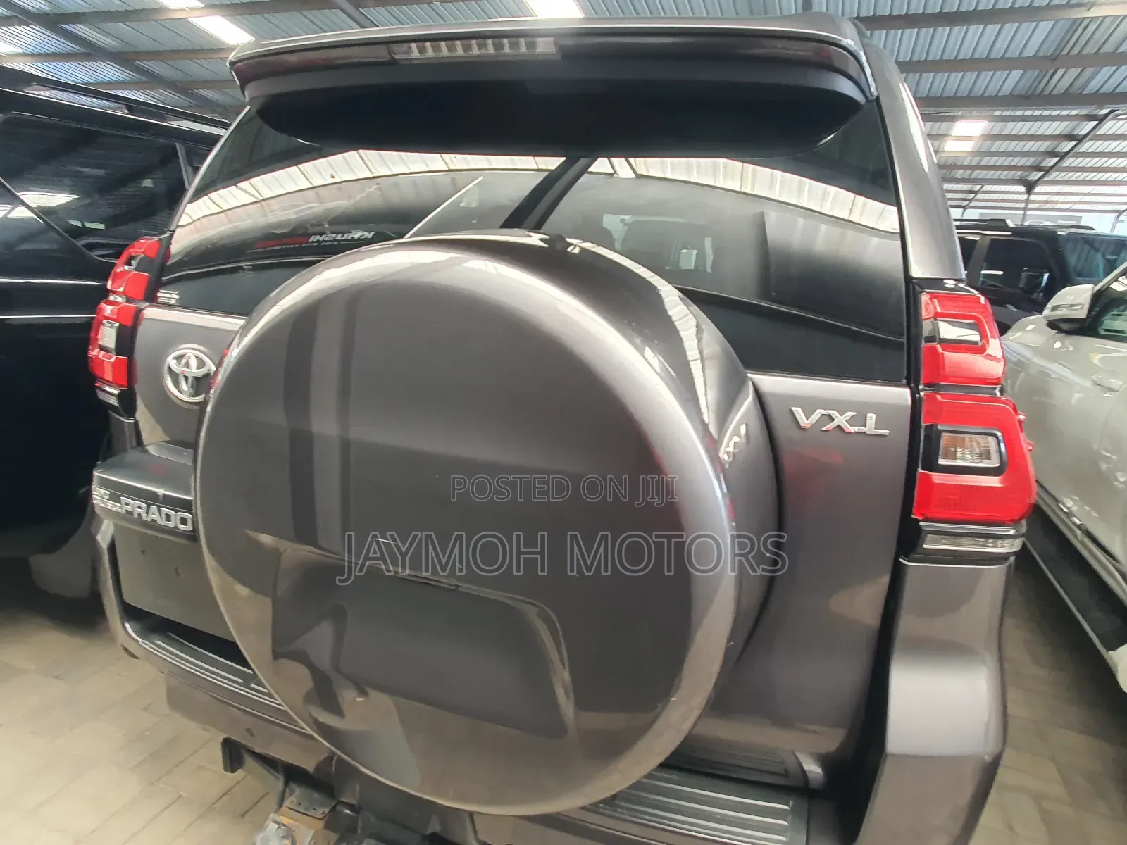 Toyota Land Cruiser Prado 2018 Gray