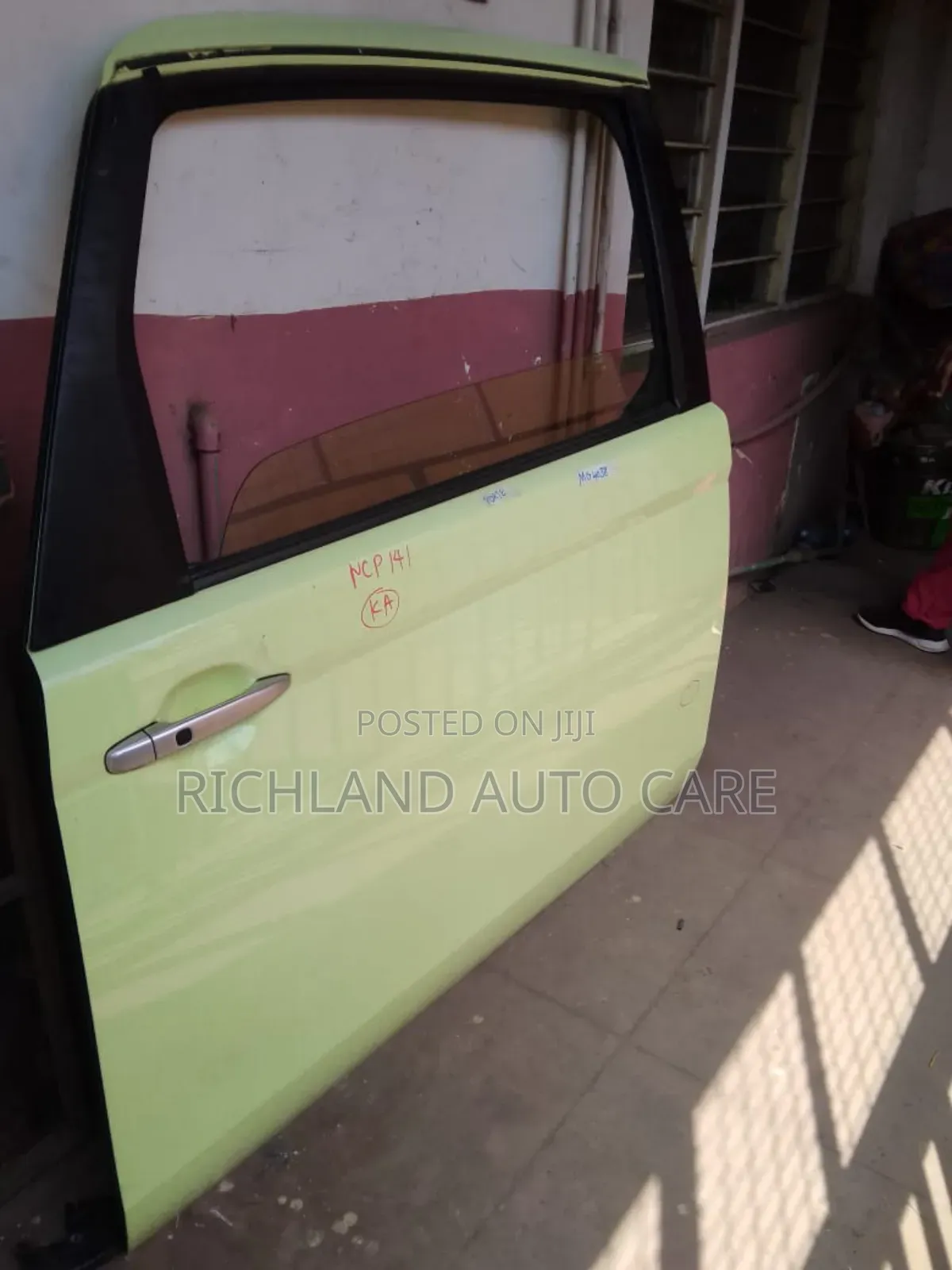 Porte New Model Front Left Door