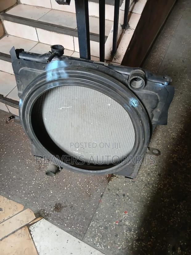 Isuzu FRR 33 Radiator - main view